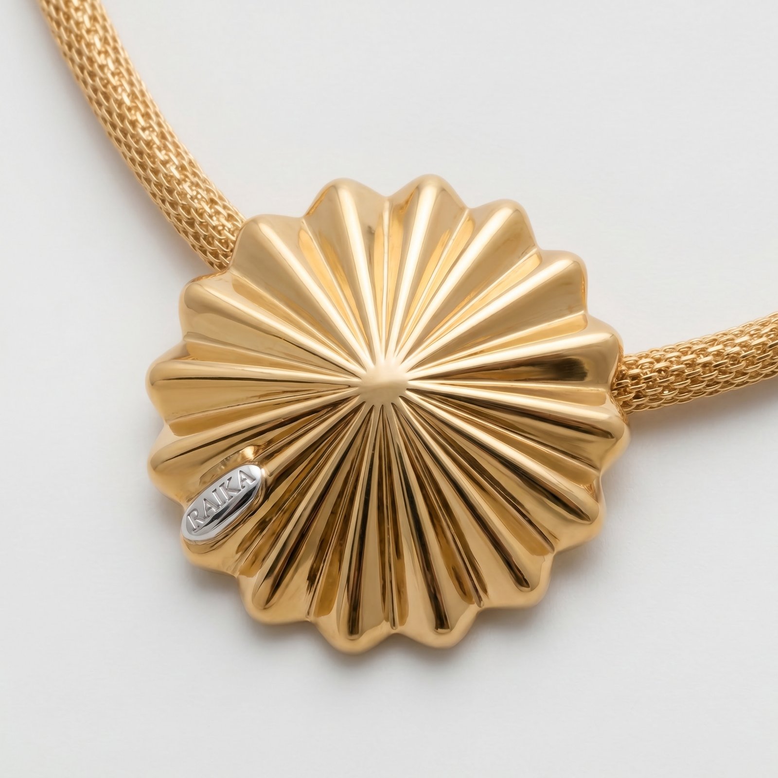Sunburst pendant necklace - Image 3
