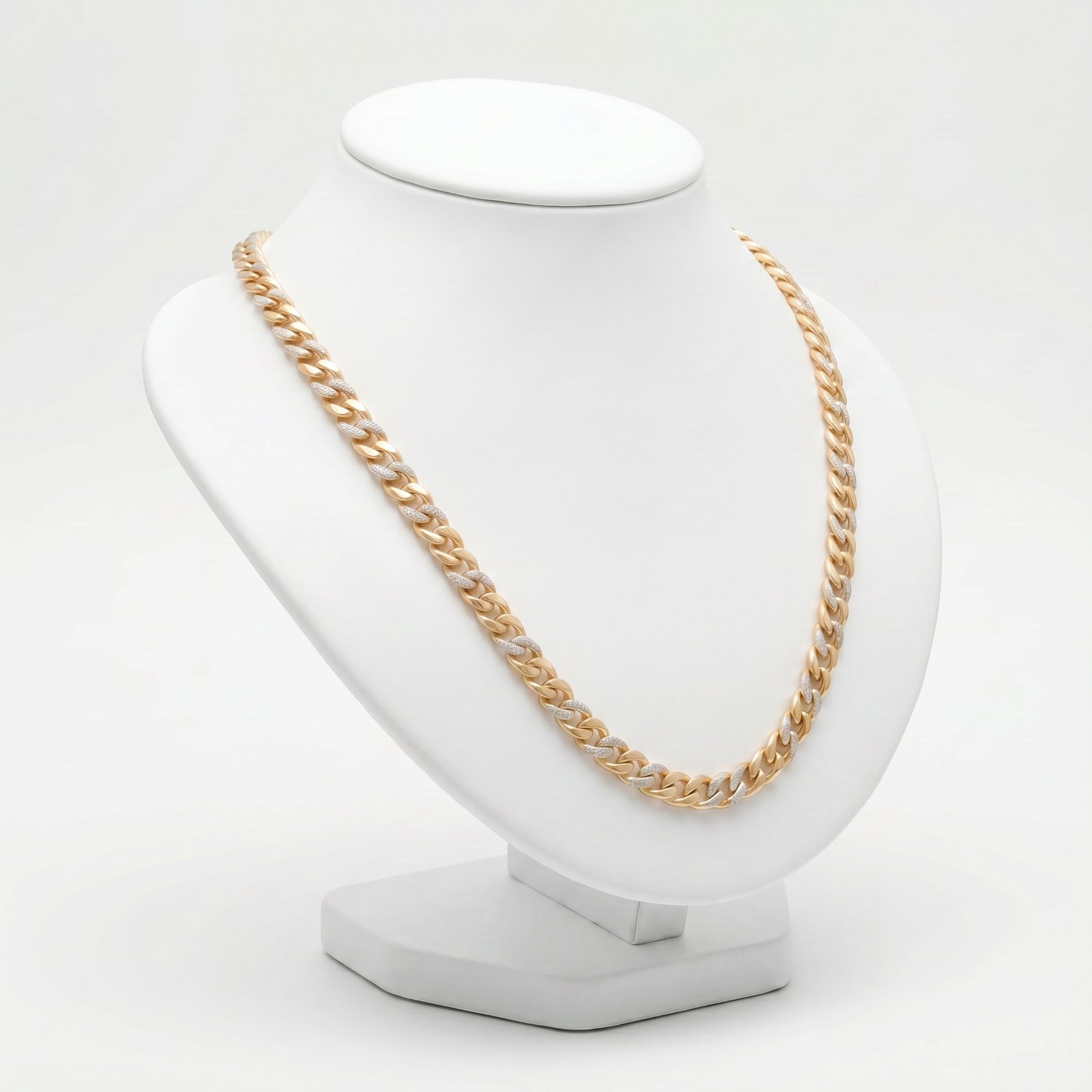 Chain - Image 2